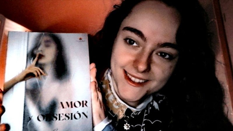 Charlamos con la escritora Claudia Salcedo, descubrimos su carrera literaria