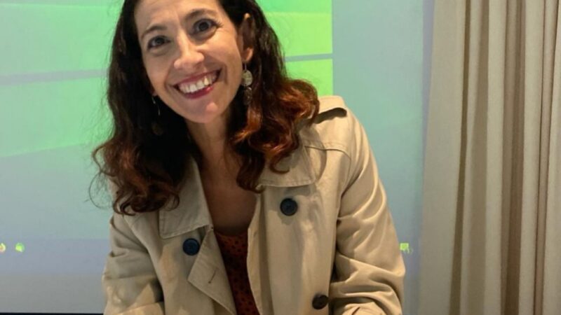 “La vida es pueblo, de Calderón de la Paca”: la novela irreverente que redefine la narrativa costumbrista.