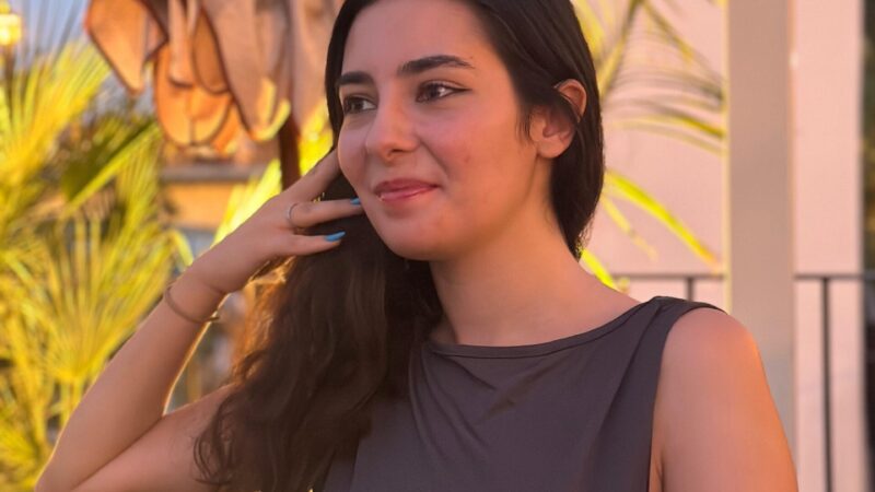  “Supervivencia, amor y otros duelos”: el testimonio poético de Estrella Torres sobre los vínculos, la violencia y la sanación.