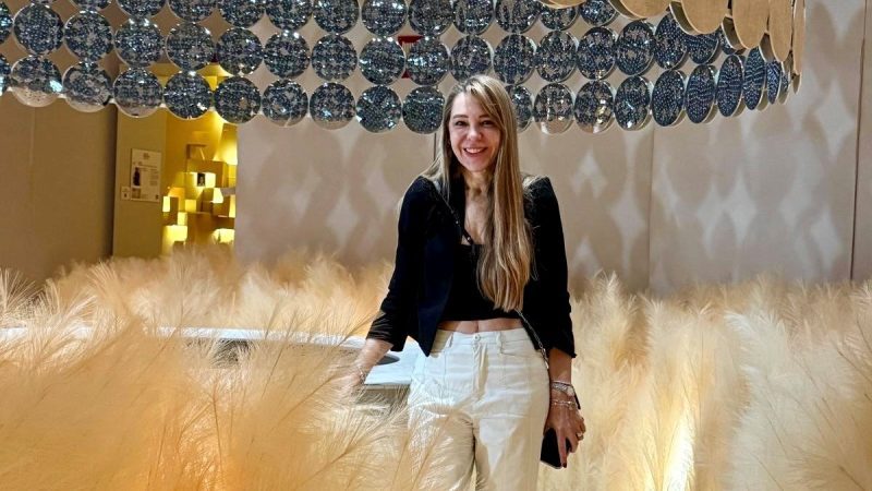 El anillo que cruzó 2000 años: la novela que une amor, misterio y ruinas romanas te va a obsesionar