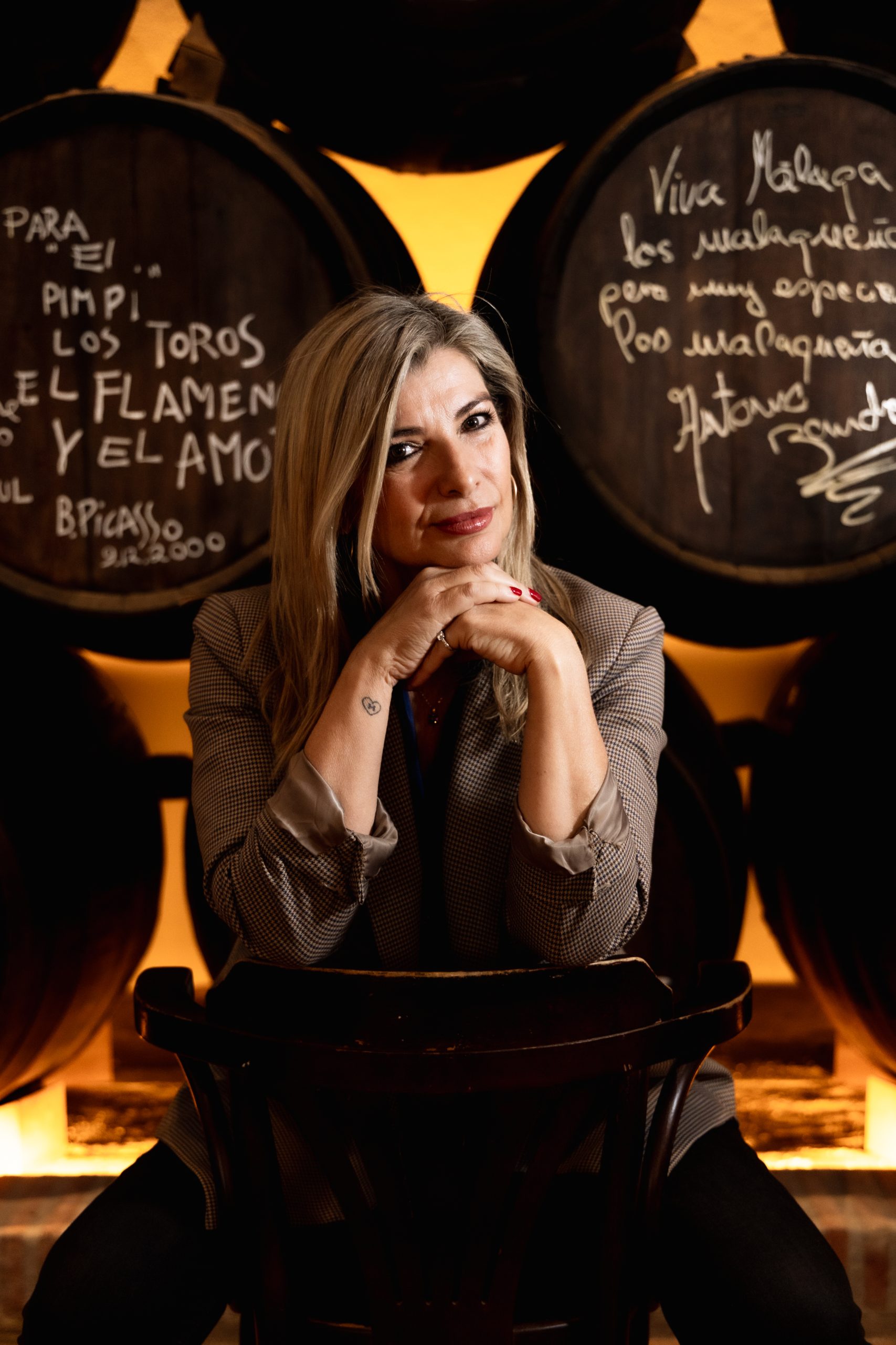 Treinta años amando, cayendo y volviéndose a elegir: el poemario que convierte el dolor en amor propio